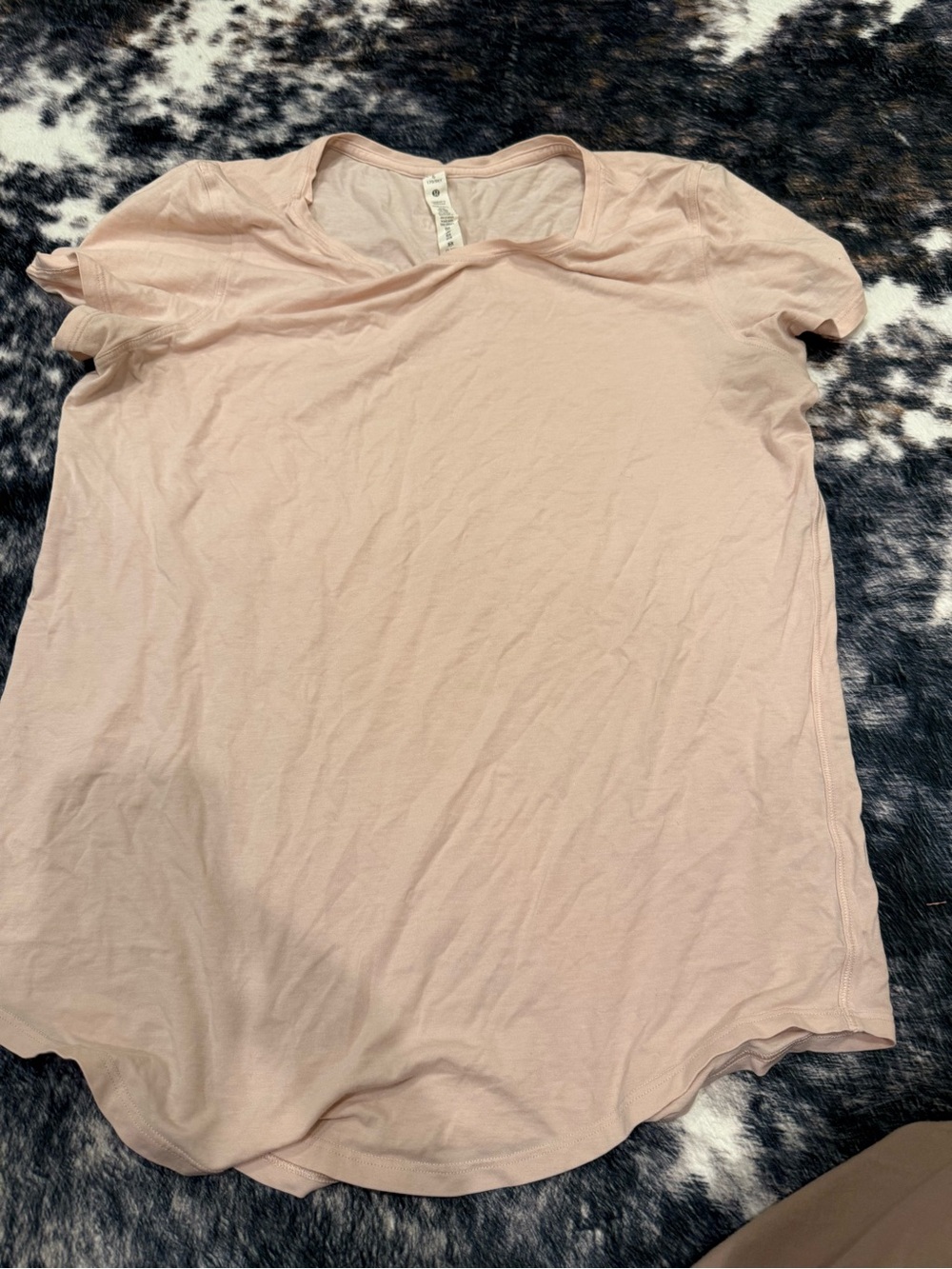 Lululemon T Shirt